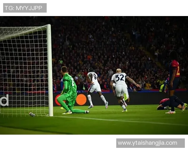 国王杯精彩对决国米以三球大胜巴萨战术解析引发热议 国王杯精彩对决国米以三球大胜巴萨战术解析引发热议