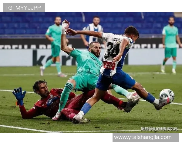 西甲激情对决皇马逆转本菲卡球员帽子戏法点燃全场热情