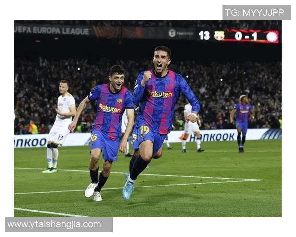 那不勒斯友谊赛大胜巴萨五球狂潮与帽子戏法点燃全场激情