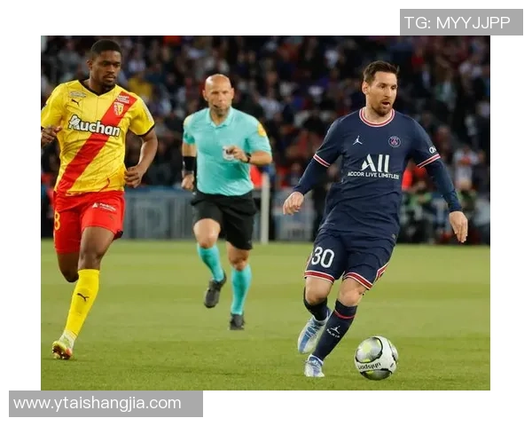 足总杯激战：尤文图斯3-0巴黎圣日耳曼精彩瞬间回顾与十大进球解析