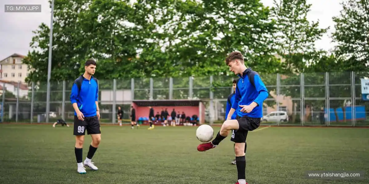 📱 一键开播，全球同频！弹幕互动不停，做最活跃的云观众💬